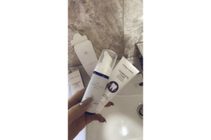 fm toothpaste foam